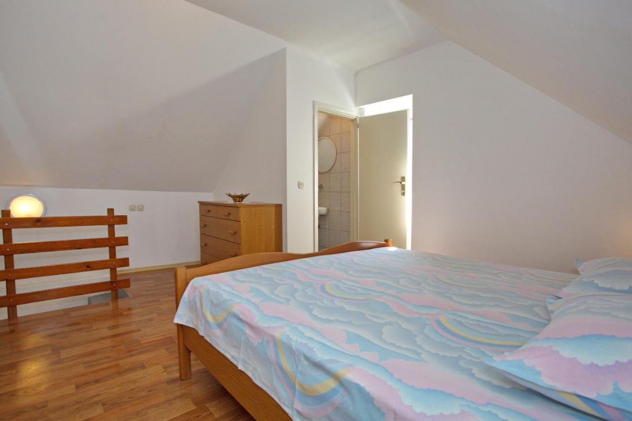 Villa House Tina Omiš Esterno foto