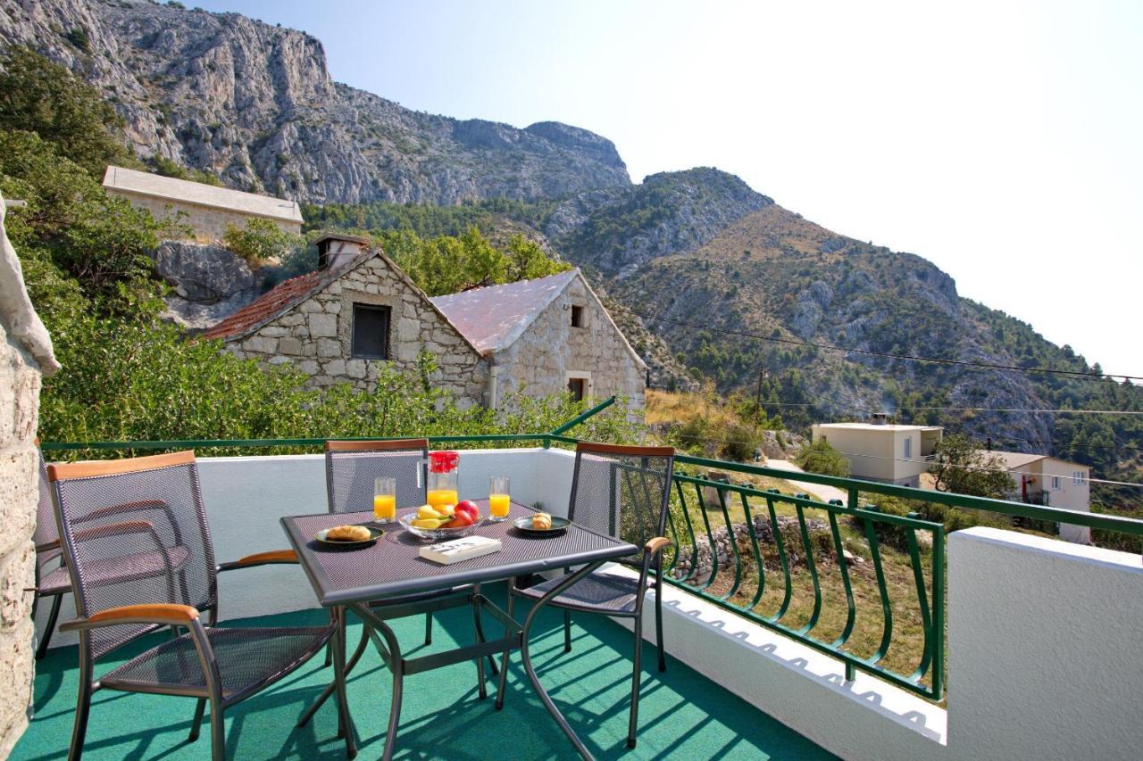 Villa House Tina Omiš Esterno foto